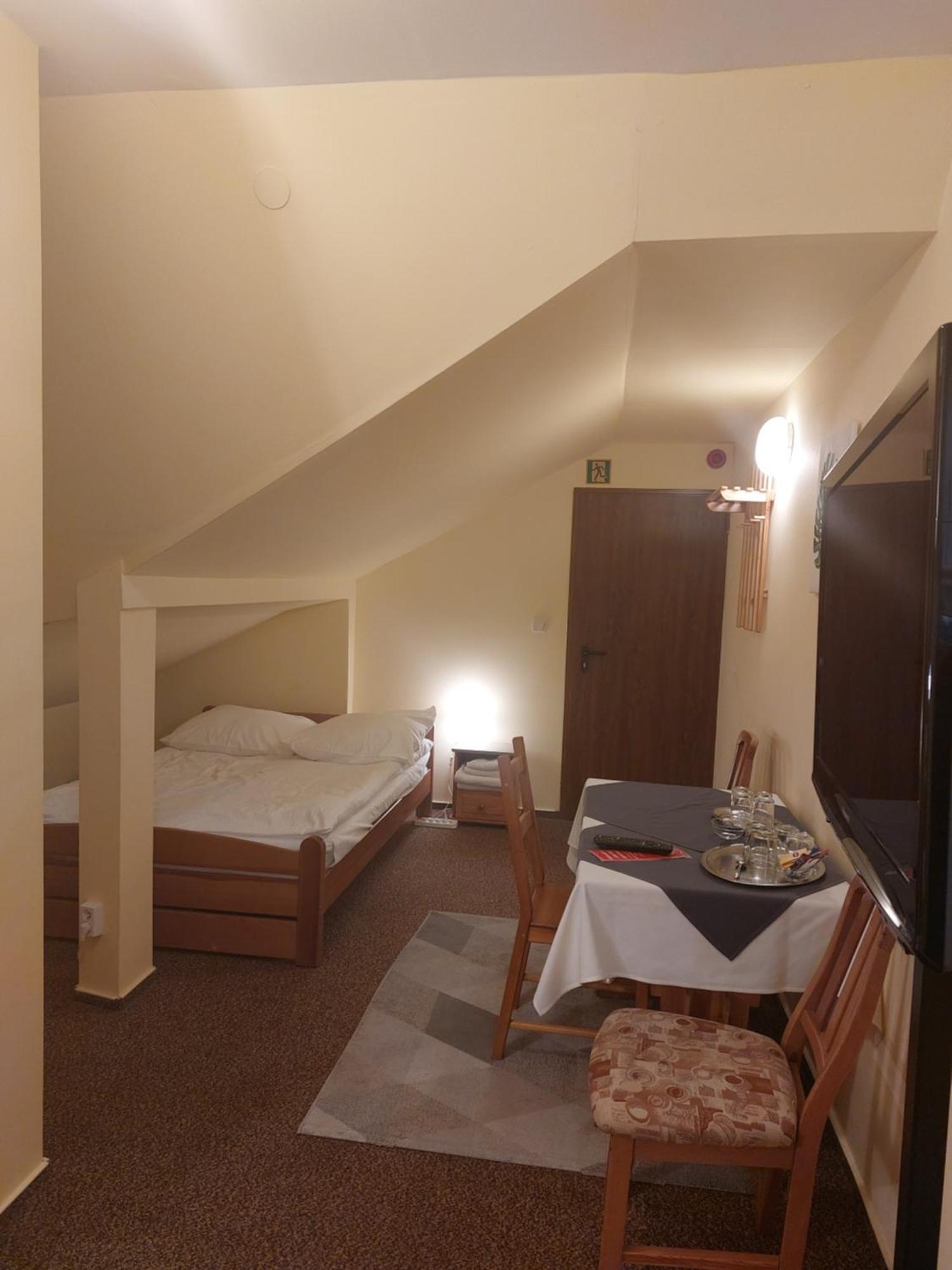 Zajazd Ustronie Piaseczno  Extérieur photo