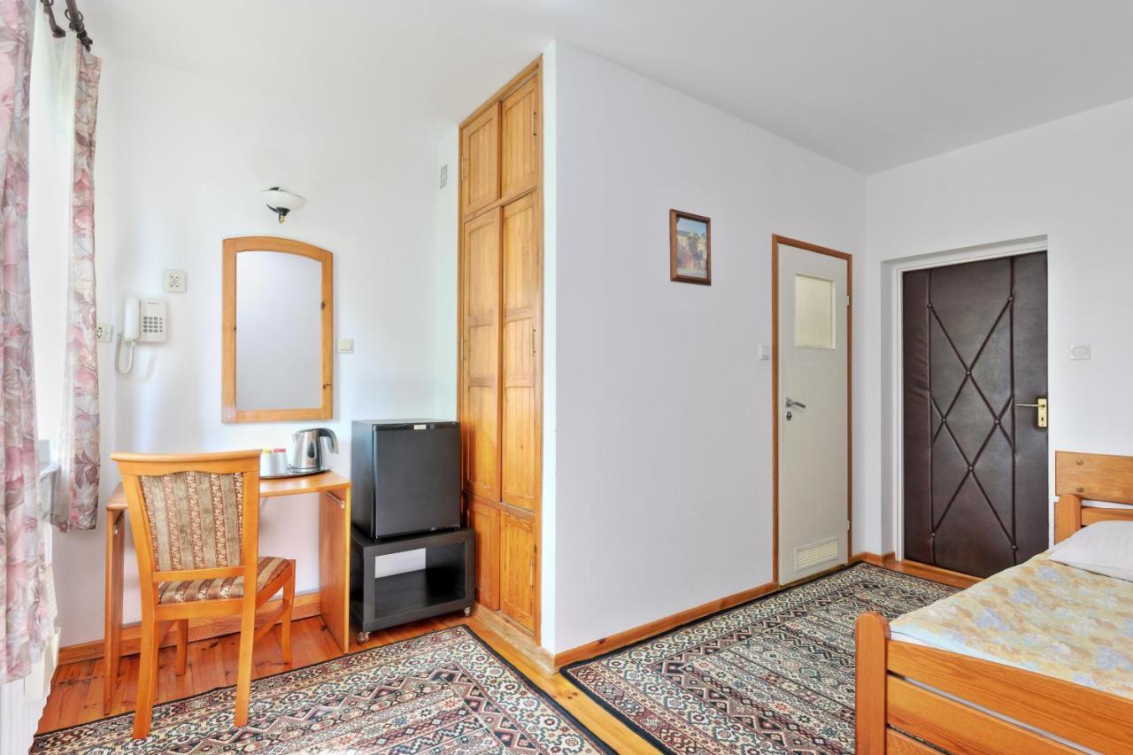 Zajazd Ustronie Piaseczno  Extérieur photo